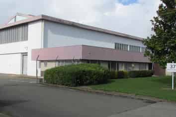 A rare opportunity to lease on Bennett Street