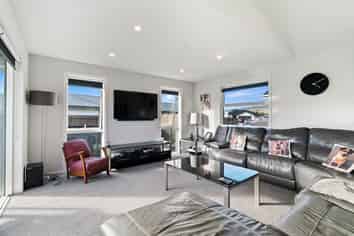 32 Hosking Drive, Cromwell