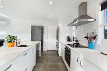 32 Hosking Drive, Cromwell