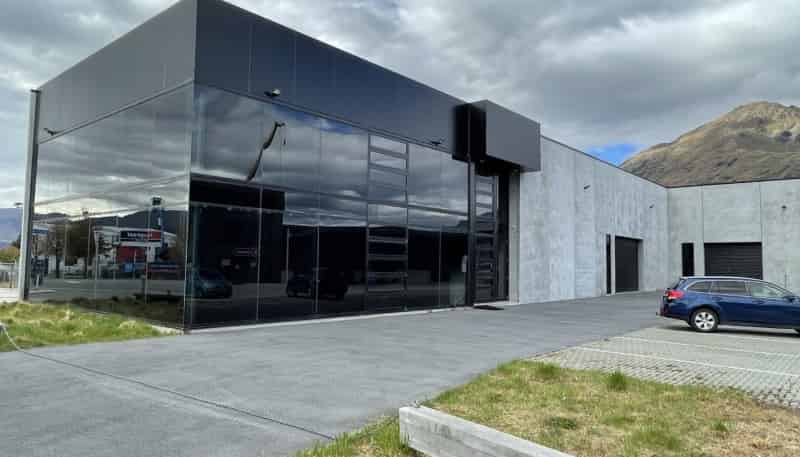 44 Glenda Drive, Queenstown Central