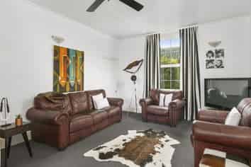 695 Outram-Mosgiel Road, Outram