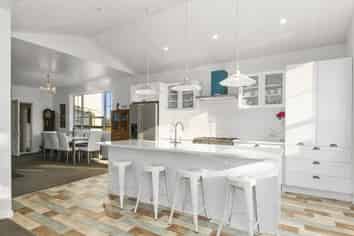 695 Outram-Mosgiel Road, Outram