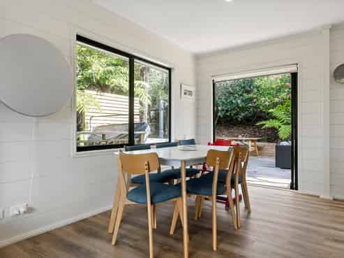 13 Giles Road, Palm Beach