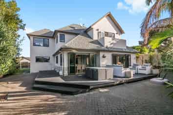 18 Commodore Court, Gulf Harbour