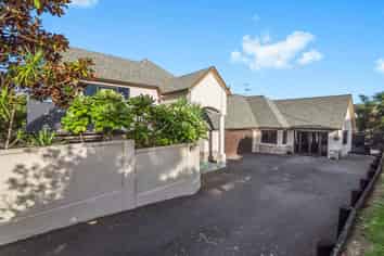 18 Commodore Court, Gulf Harbour