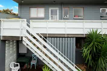 4/14 Coates Street, Hamilton East