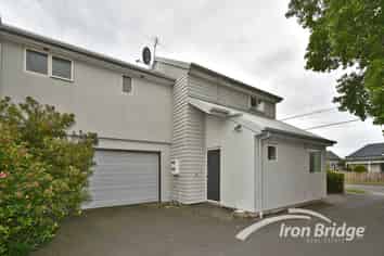 1/59 Olliviers Road, Phillipstown