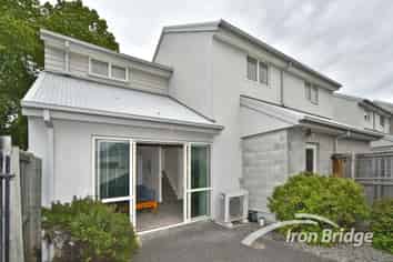 1/59 Olliviers Road, Phillipstown