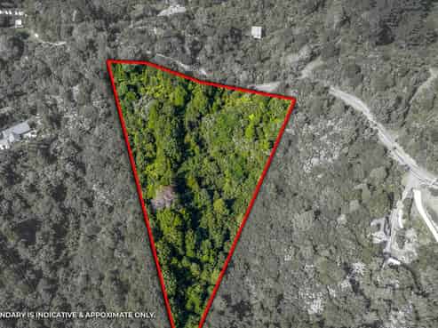 65 Bodhisattva Road, Waitoki