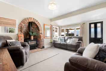 1044 Coast Road, Wainuiomata