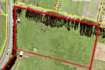 Large yards for lease - from 1,000m2 - 15,000m2