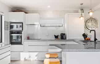 71 Oceanview Road, Mount Maunganui