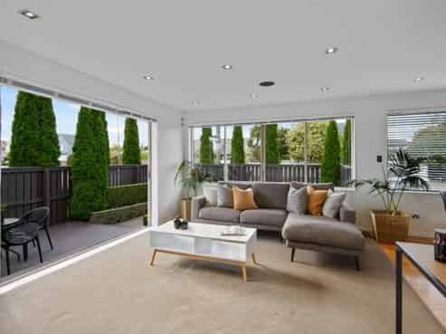 2/415 Papanui Road, Strowan