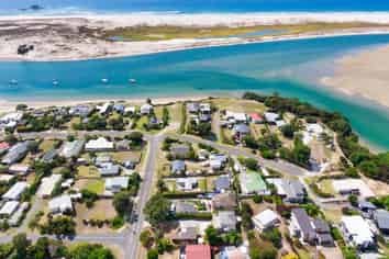 2/24 Wood Street, Mangawhai Heads