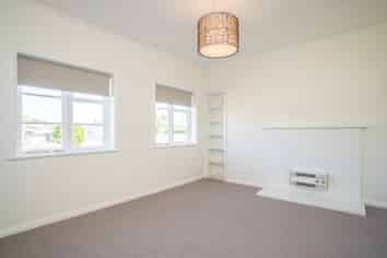 21 Robert Street, Marton