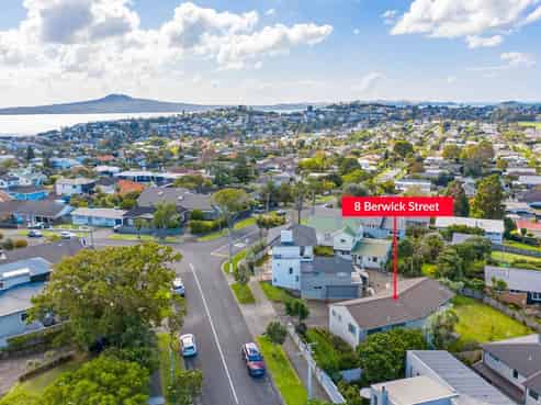 8 Berwick Street, Glendowie