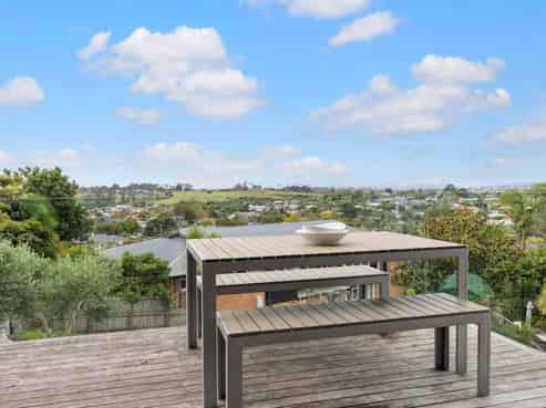 8 Berwick Street, Glendowie