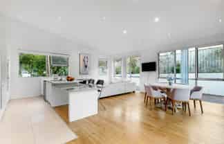 684A Beach Road, Browns Bay