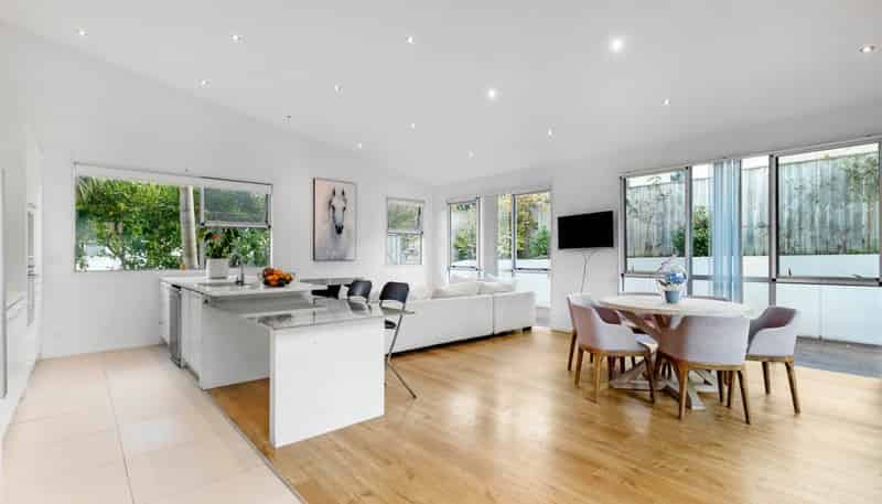 684A Beach Road, Browns Bay