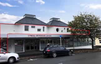 Modern office suite with parking, 172m2 