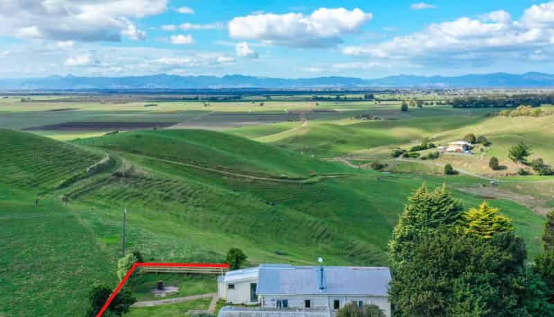 875 State Highway 27, 