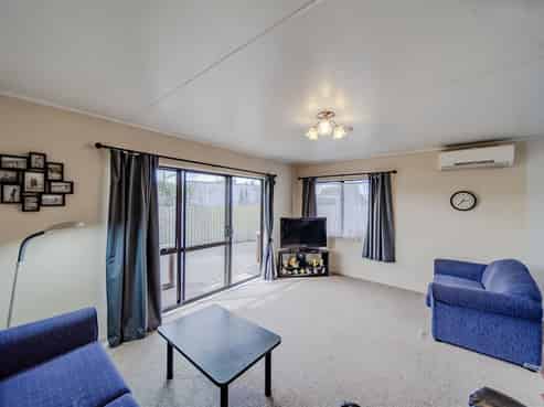 3/44 Townshend Crescent, Greenmeadows