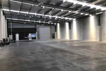 Rare Opportunity - Handy to Port