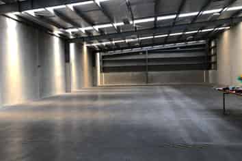 Rare Opportunity - Handy to Port