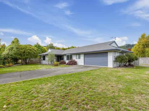 10 Yasmin Lane, Kinloch