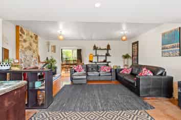 20 East Street, Raglan