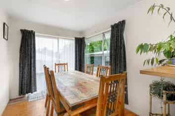 20 East Street, Raglan