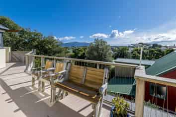 7 Sunset Terrace, Waikanae Beach