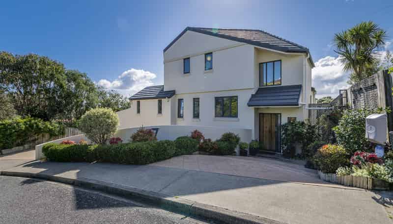 7 Sunset Terrace, Waikanae Beach