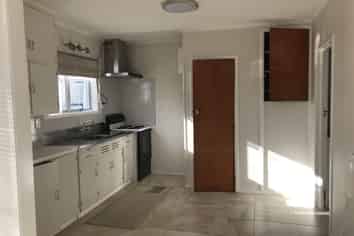 3/448 Richardson Road, Mount Roskill