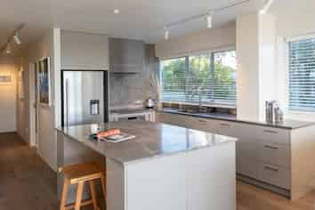 4/57 Sarsfield Street, Herne Bay