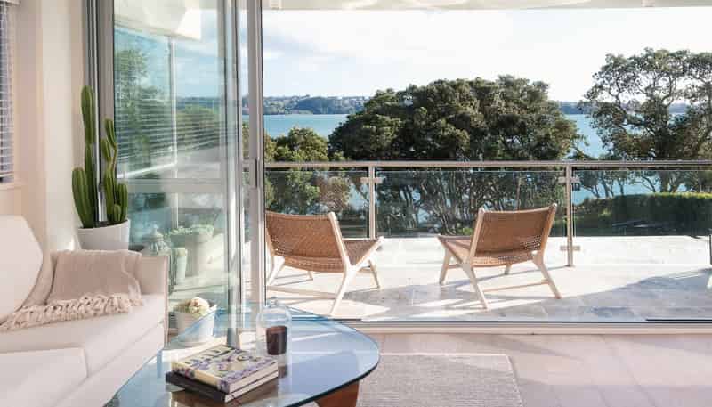 4/57 Sarsfield Street, Herne Bay