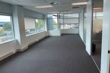 Excellent Airport Office - Available Now!