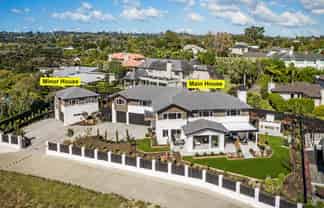 11 Henry Blyth Lane, Greenhithe