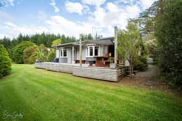 17 Oruawharo Road, Kaiwaka