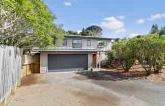 49a Flaxdale Street, Birkdale