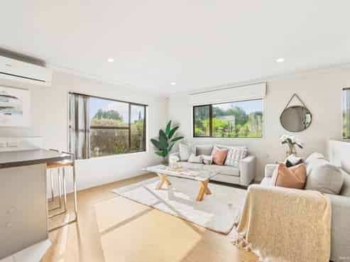 49a Flaxdale Street, Birkdale