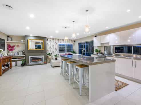 2/63 Selwyn Crescent, Forrest Hill