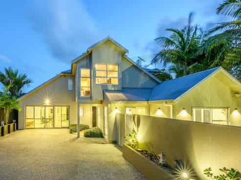 2/63 Selwyn Crescent, Forrest Hill