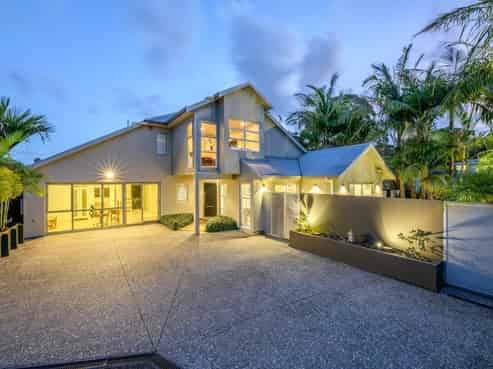 2/63 Selwyn Crescent, Forrest Hill