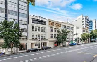 SO CLOSE TO BRITOMART!