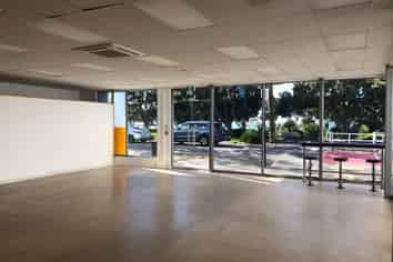 Modern Retail or Hospitality on Marine Parade