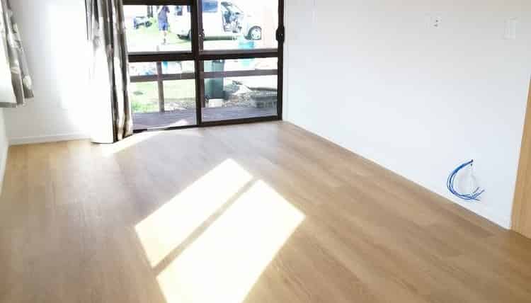 92 Lincoln Road, Henderson