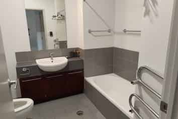 33 New North Road, Eden Terrace