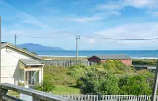 92A Marine Parade, Otaki Beach