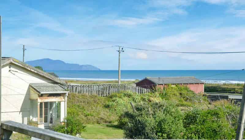 92A Marine Parade, Otaki Beach